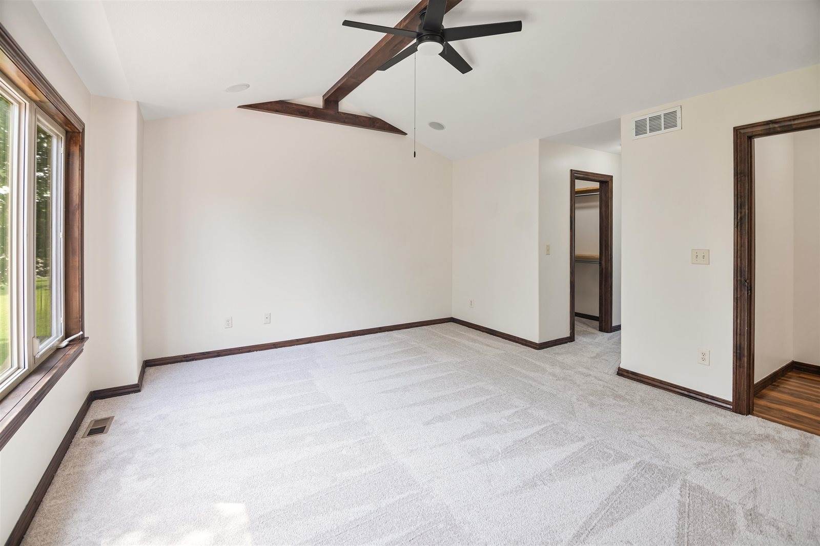2034 South Sierra Hills Ct, Wichita, KS 67230