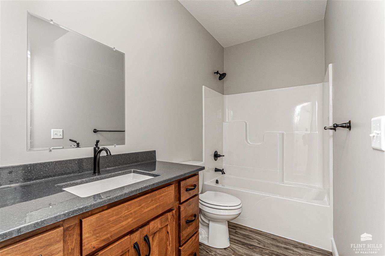 1706 Kenneth Drive, Junction City, KS 66441