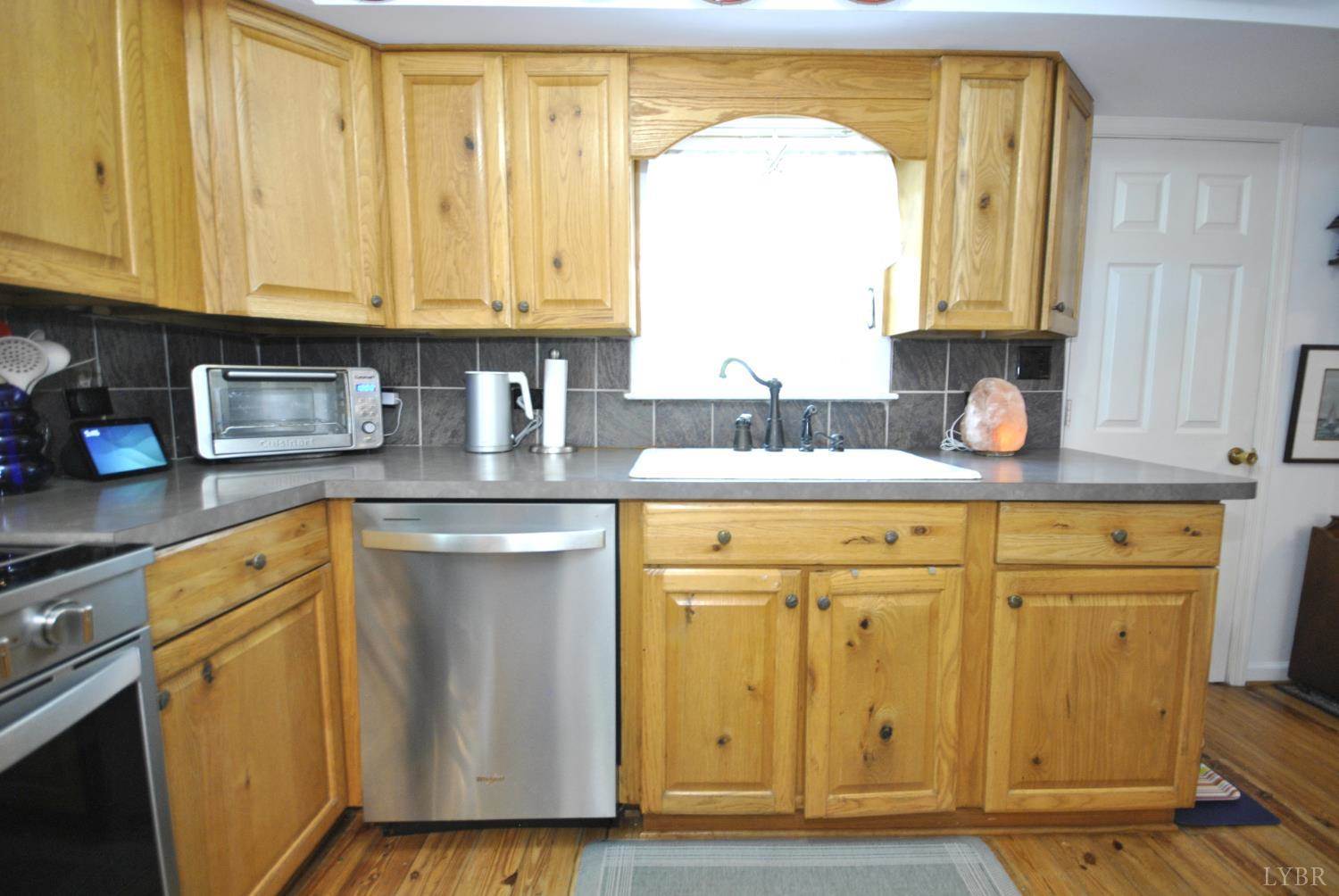 1216 Timberlake Drive, Lynchburg, VA 24502