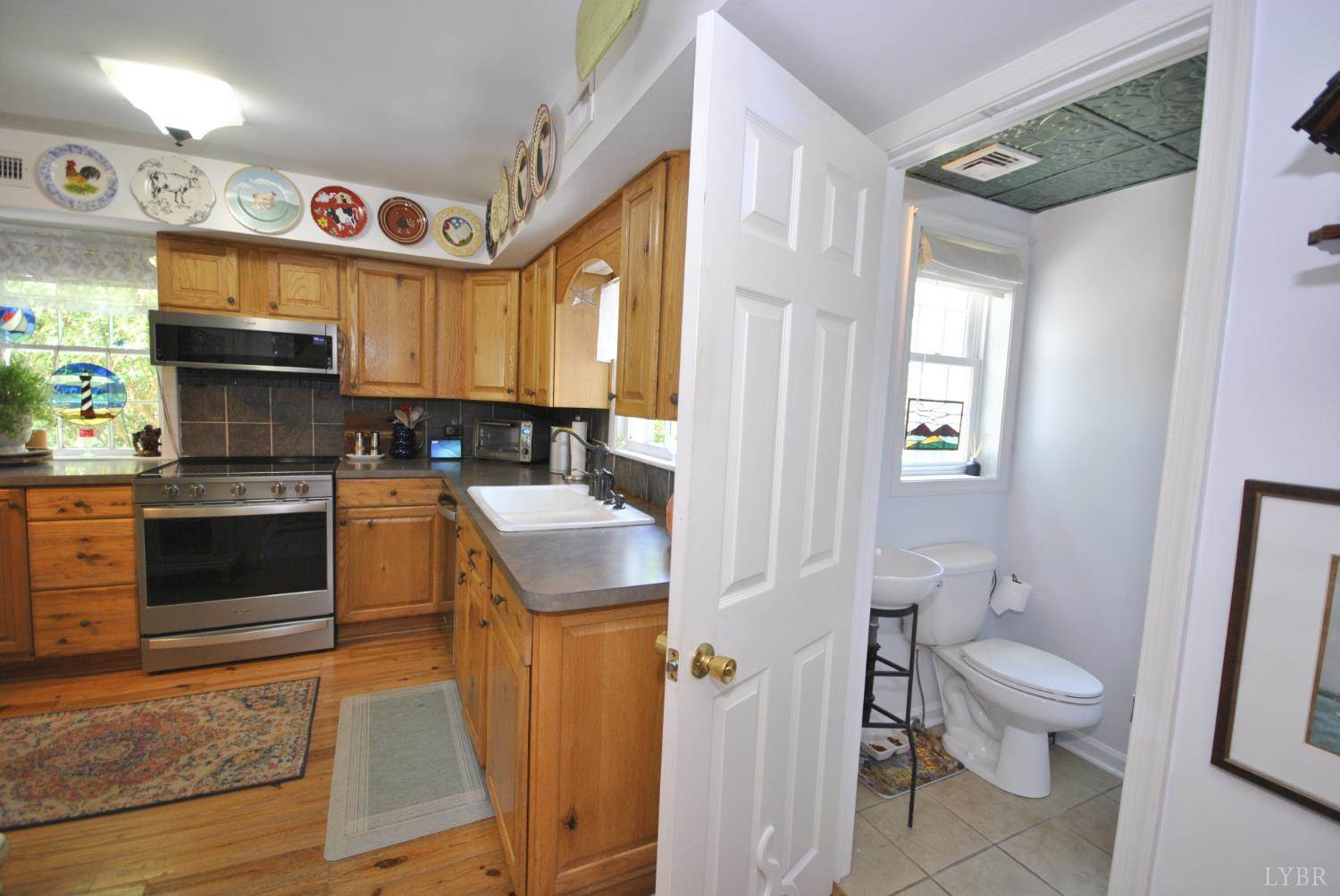 1216 Timberlake Drive, Lynchburg, VA 24502