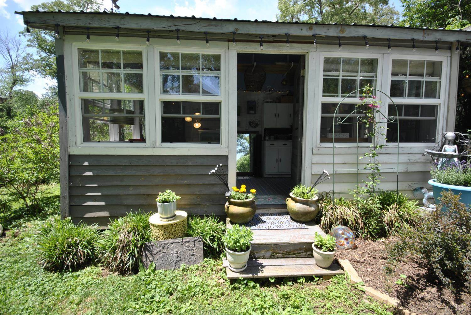 1216 Timberlake Drive, Lynchburg, VA 24502