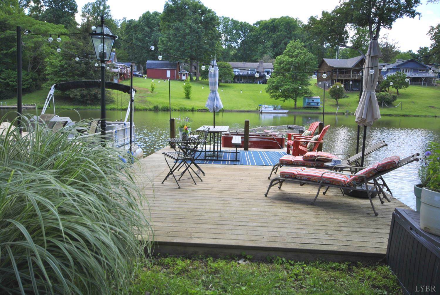 1216 Timberlake Drive, Lynchburg, VA 24502