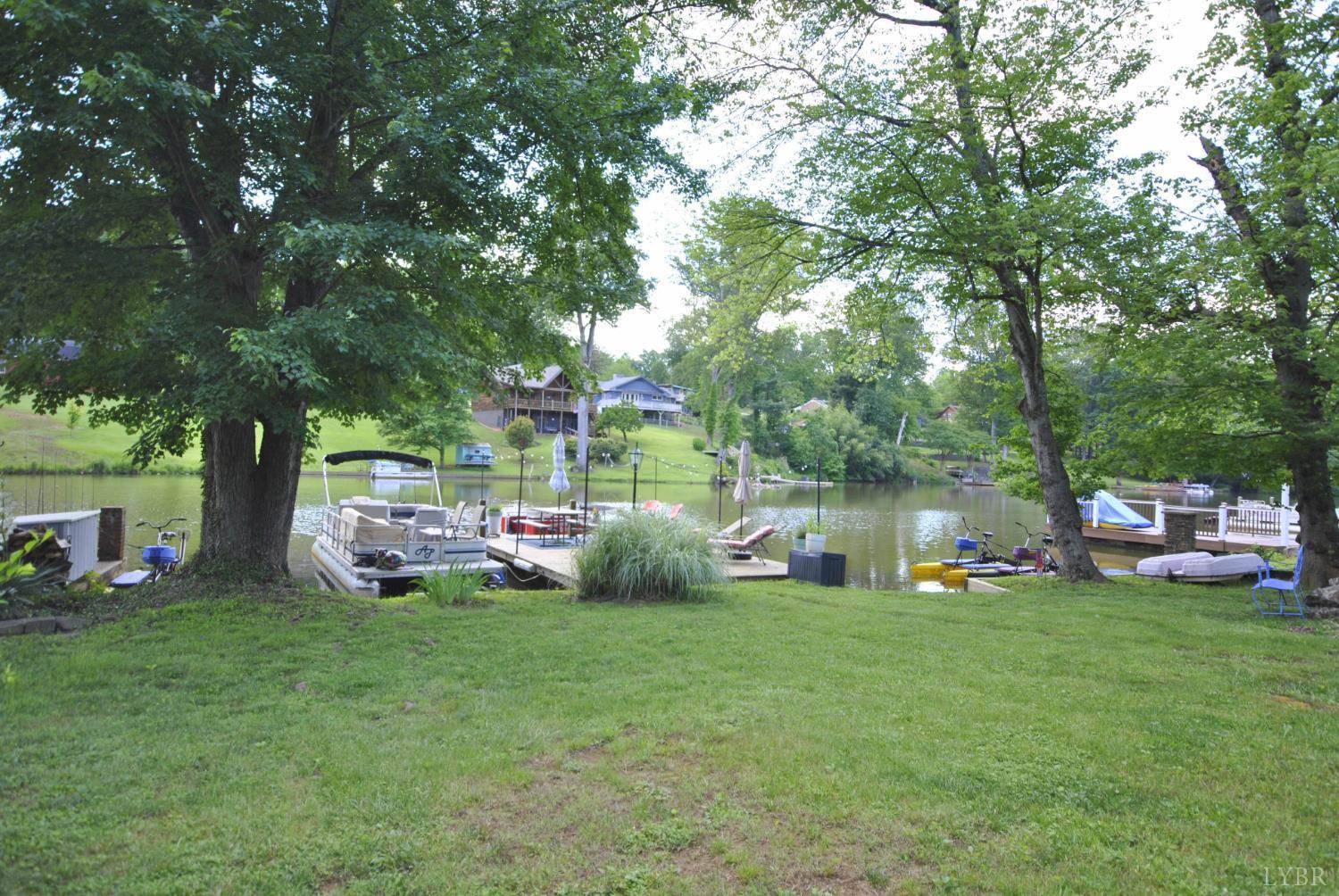 1216 Timberlake Drive, Lynchburg, VA 24502