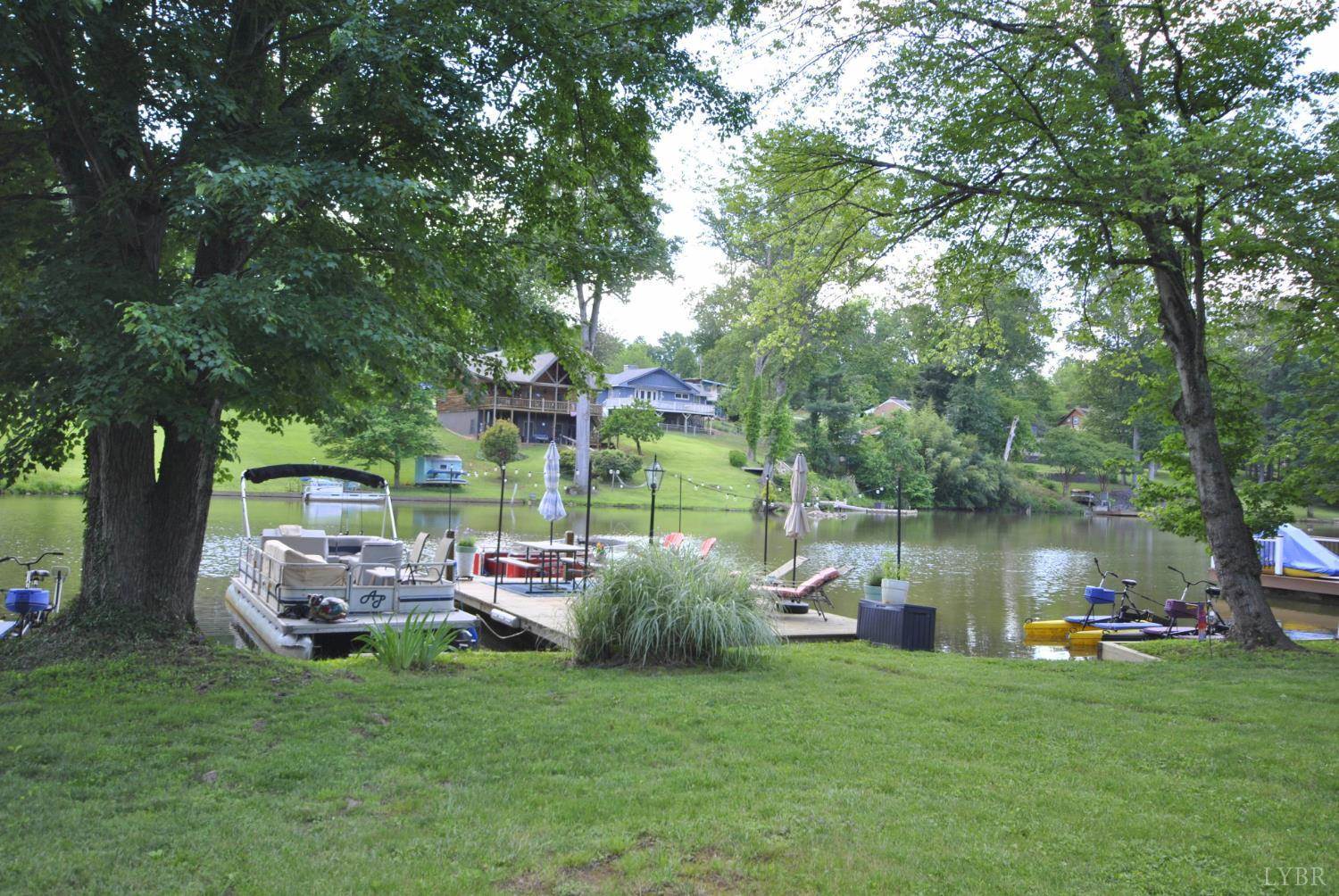 1216 Timberlake Drive, Lynchburg, VA 24502