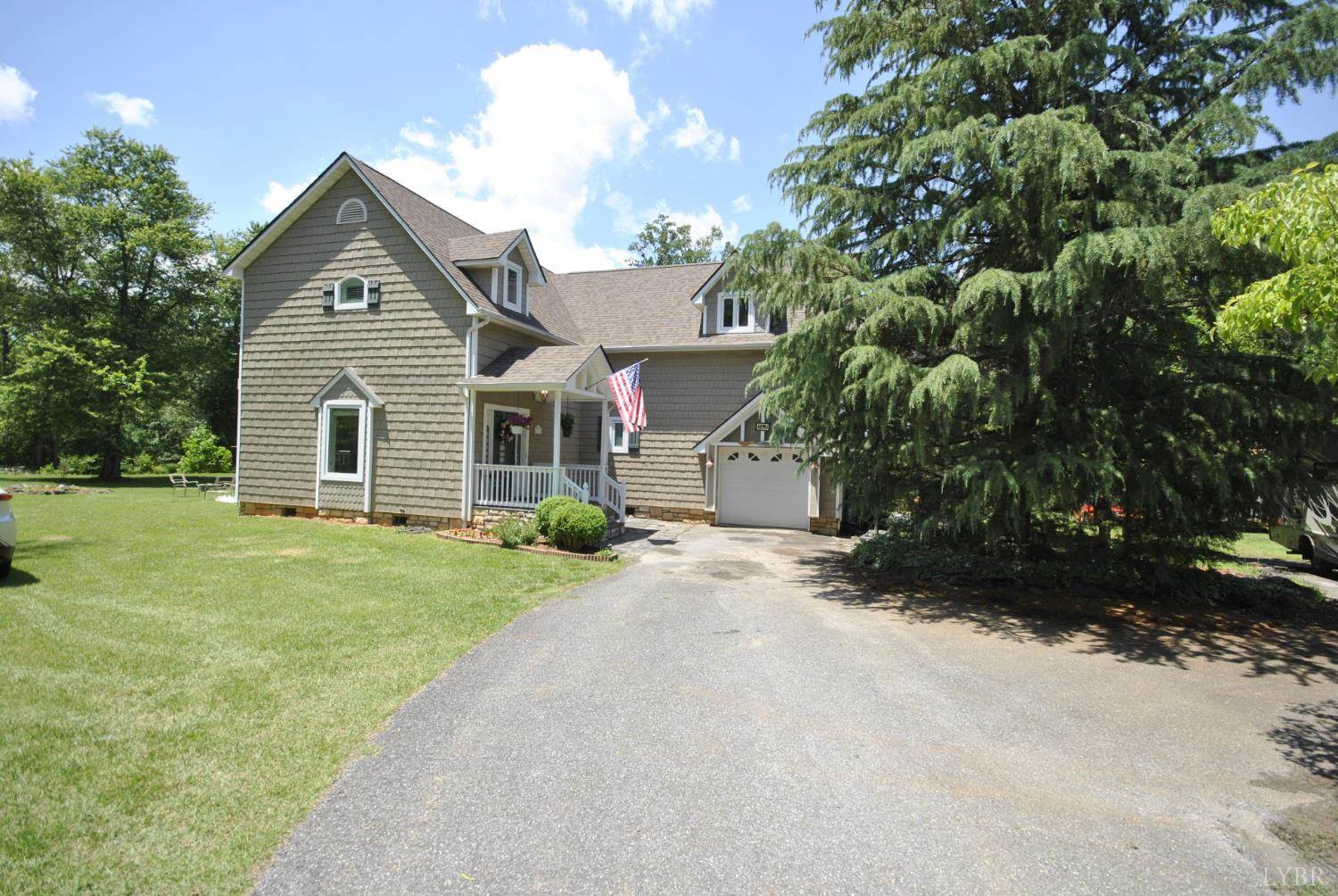 762 Timberlake Drive, Lynchburg, VA 24502