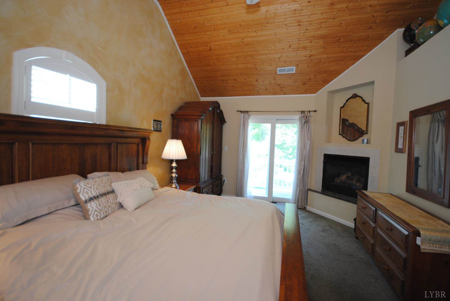 762 Timberlake Drive, Lynchburg, VA 24502