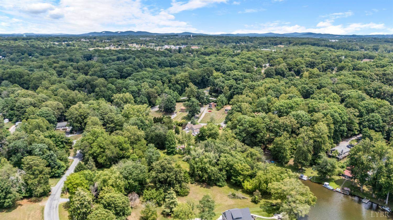 762 Timberlake Drive, Lynchburg, VA 24502