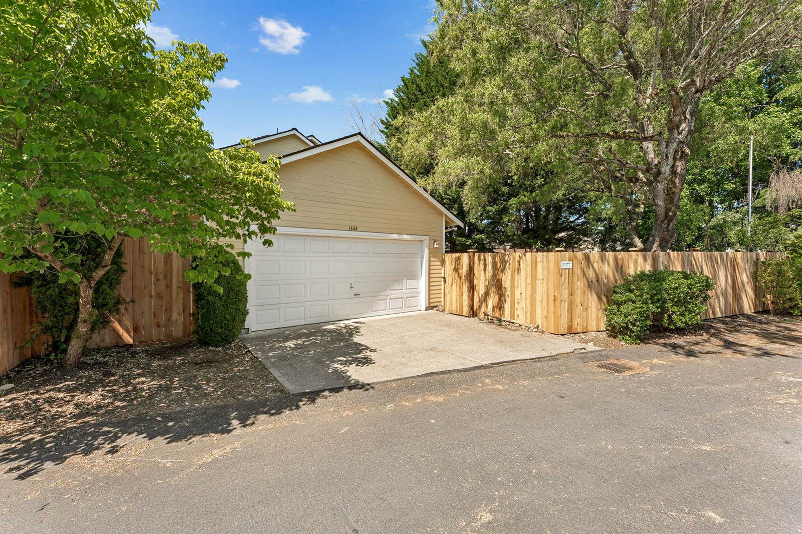 1424 Kittson St., DuPont, WA 98327