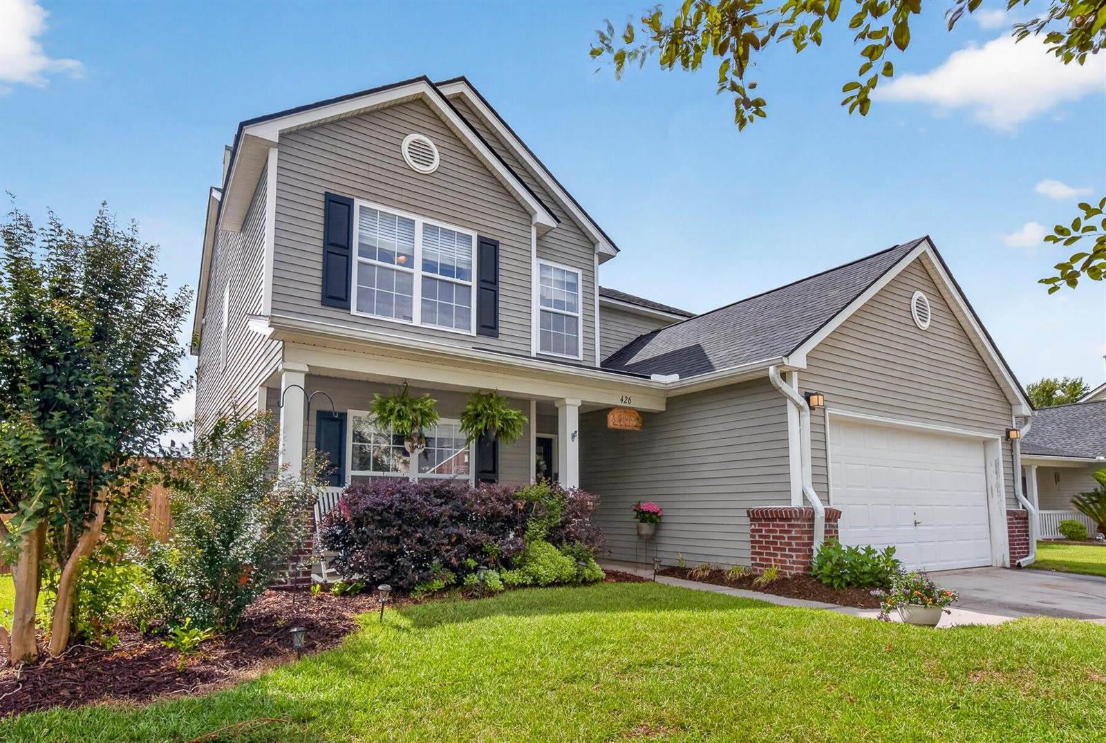 426 Dovetail Circle, Summerville, SC 29483