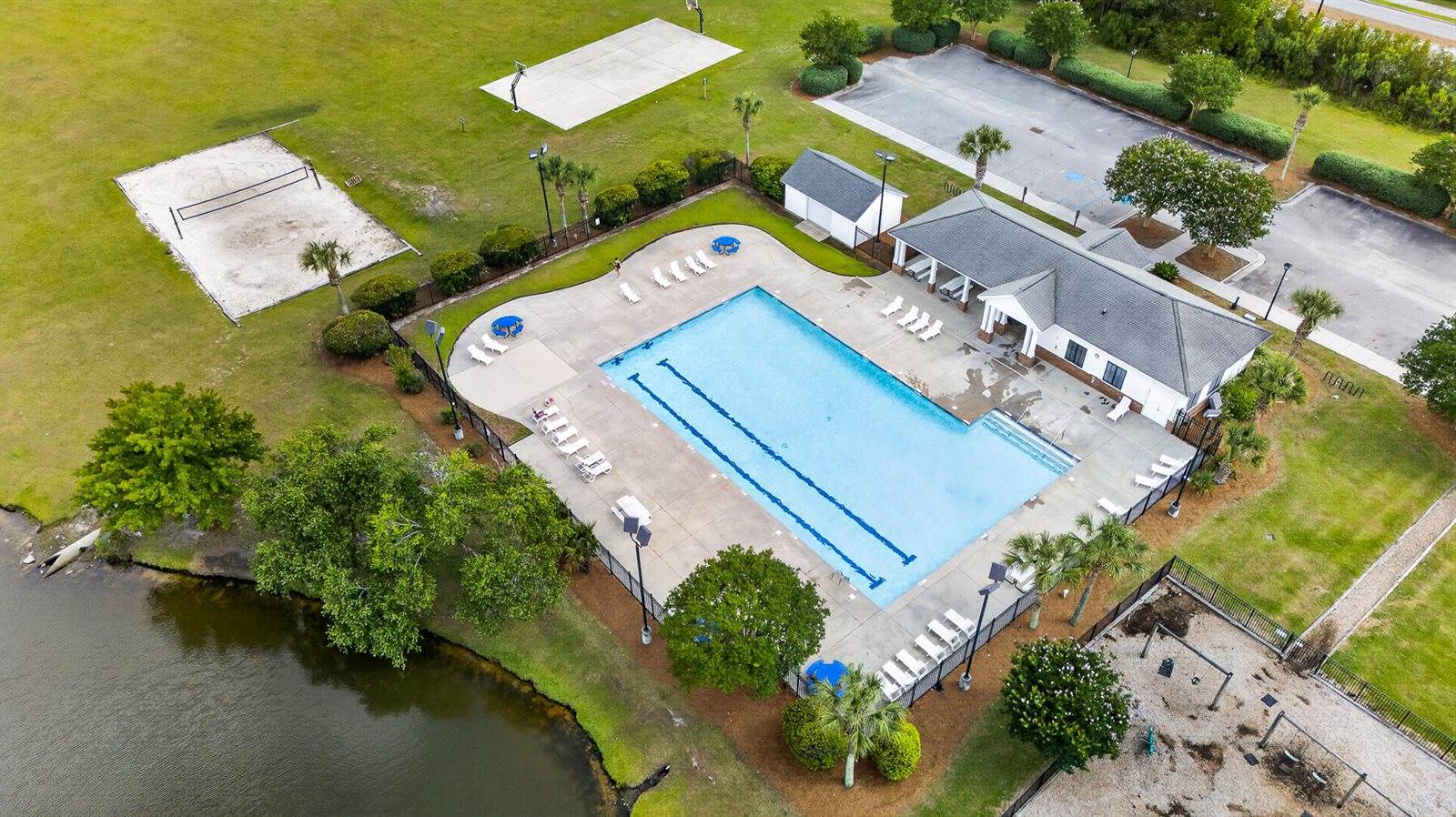 426 Dovetail Circle, Summerville, SC 29483