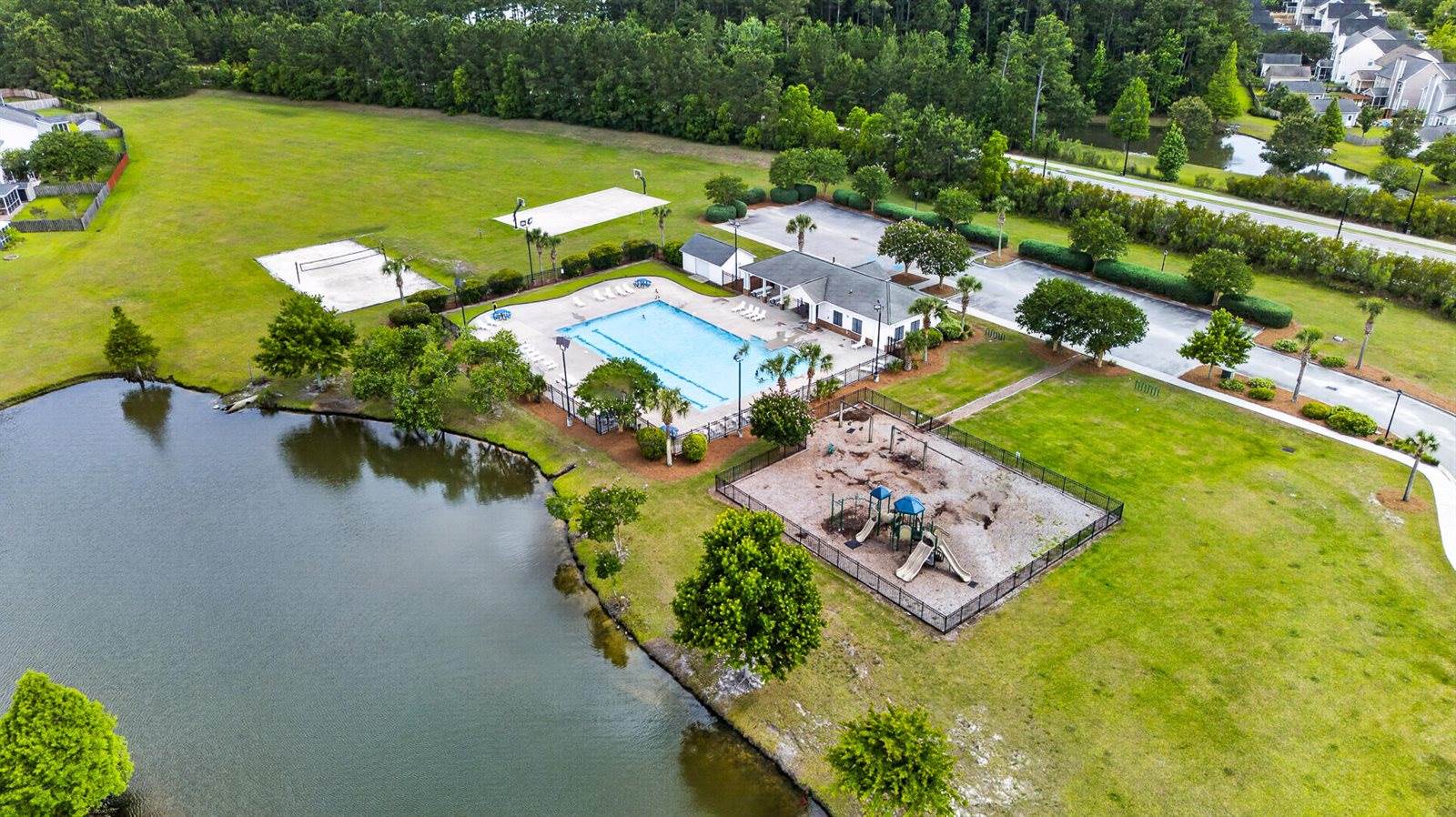 426 Dovetail Circle, Summerville, SC 29483