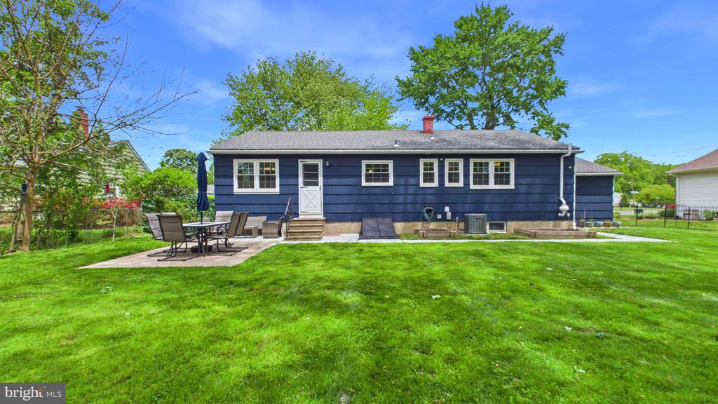 27 Rockland Road, Ewing Township, NJ 08560