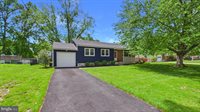 27 Rockland Road, Ewing Township, NJ 08560