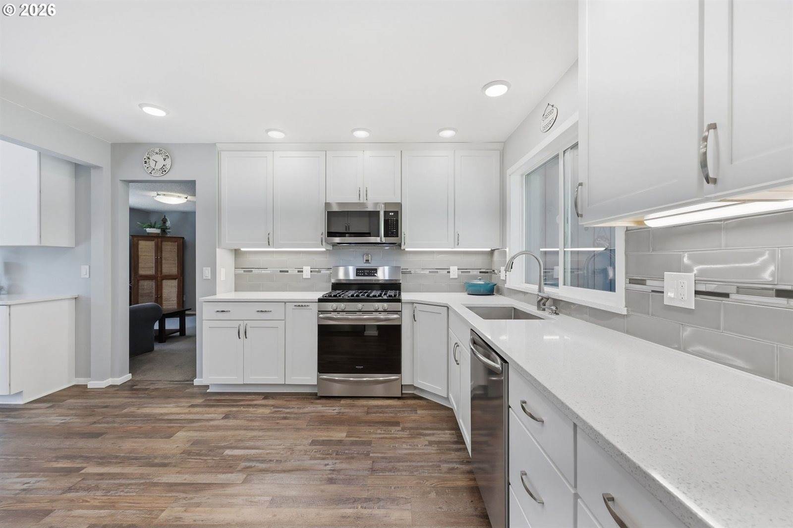 7320 SW 142ND Ave, Beaverton, OR 97008