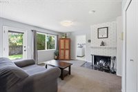 7320 SW 142ND Ave, Beaverton, OR 97008