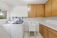 7320 SW 142ND Ave, Beaverton, OR 97008