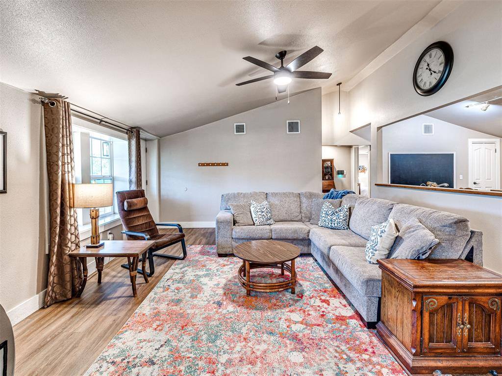 1120 North Louisa Avenue, Shawnee, OK 74801