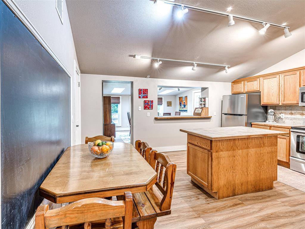 1120 North Louisa Avenue, Shawnee, OK 74801