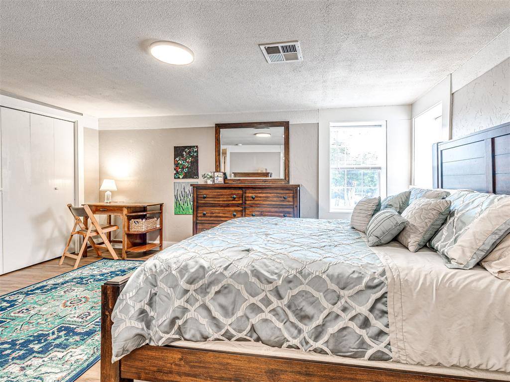 1120 North Louisa Avenue, Shawnee, OK 74801