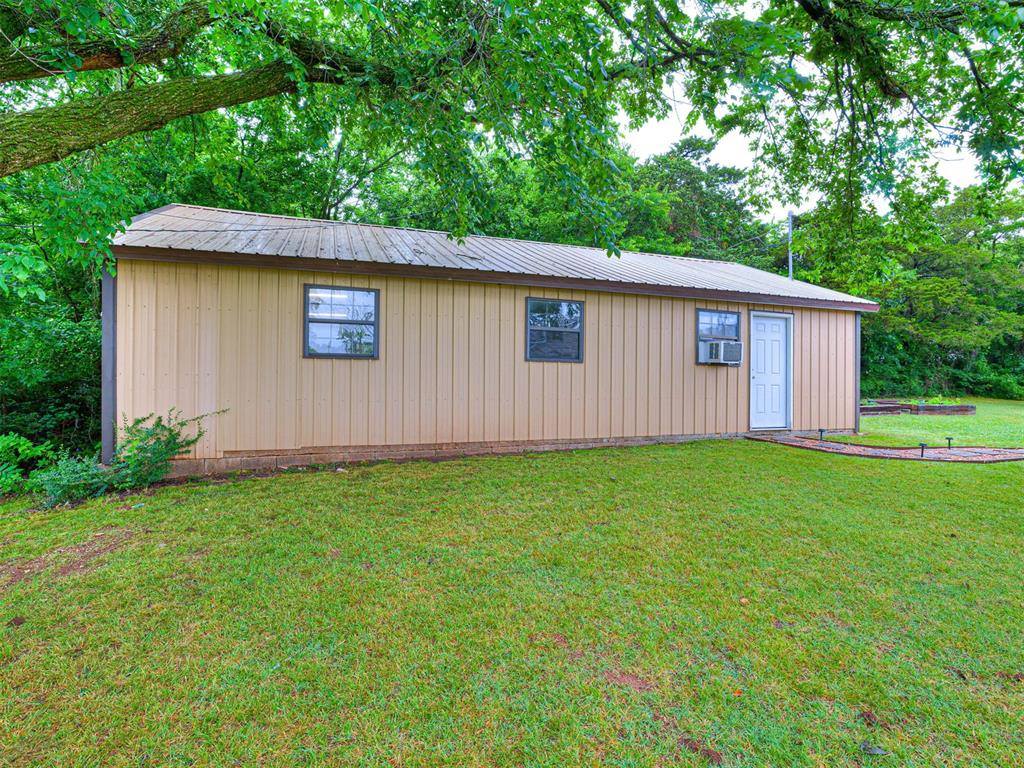 1120 North Louisa Avenue, Shawnee, OK 74801