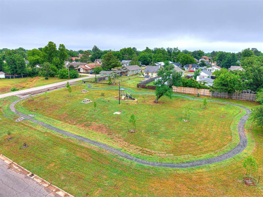 1120 North Louisa Avenue, Shawnee, OK 74801