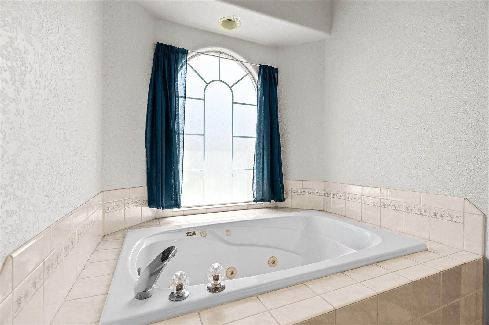 609 Shadowbrook Drive, Grand Junction, CO 81504