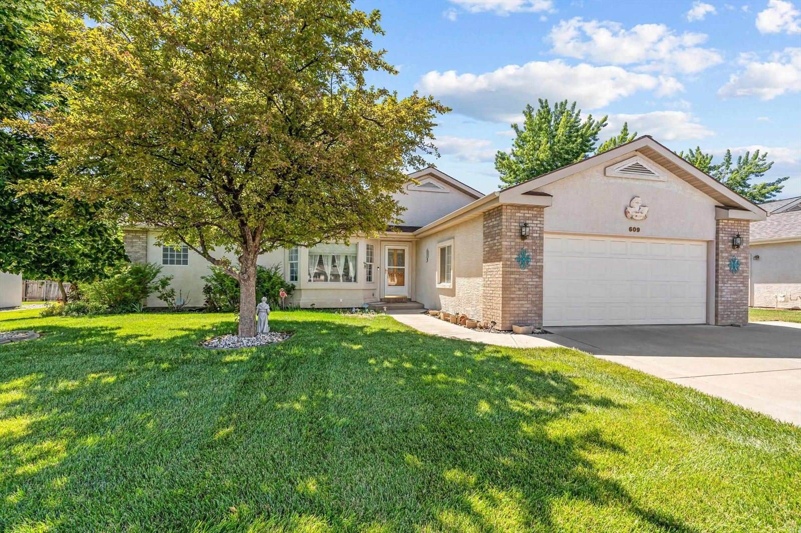 609 Shadowbrook Drive, Grand Junction, CO 81504