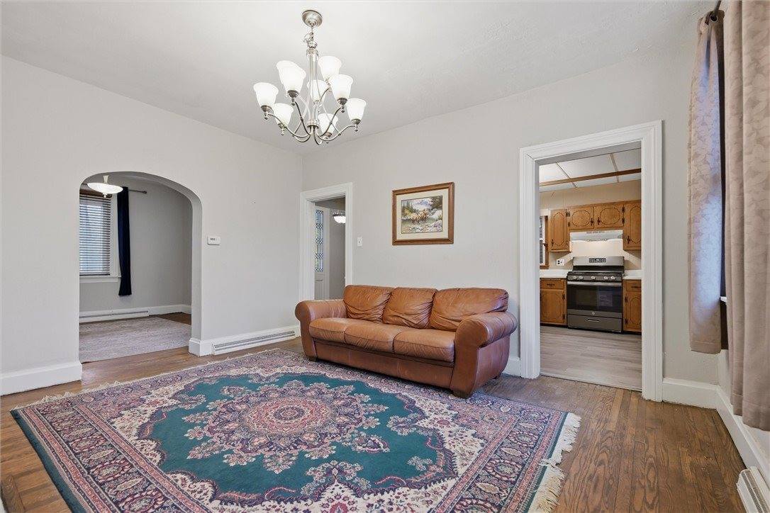 305 3rd St, Freeport Boro, PA 16229