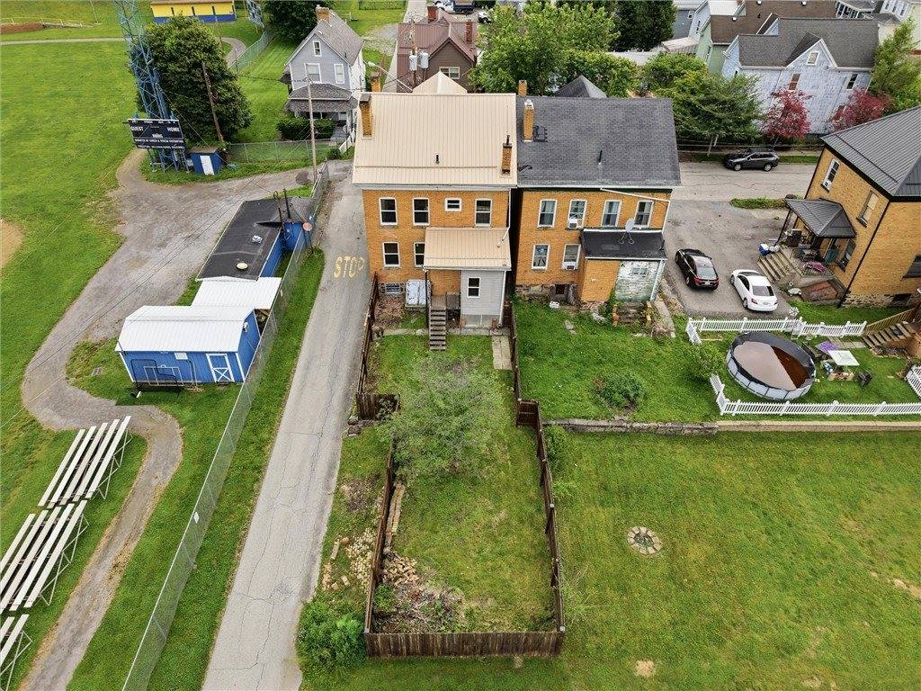 305 3rd St, Freeport Boro, PA 16229