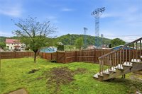 305 3rd St, Freeport Boro, PA 16229