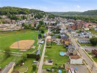 305 3rd St, Freeport Boro, PA 16229