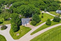 2212 Parkway Drive, Port Byron, IL 61275