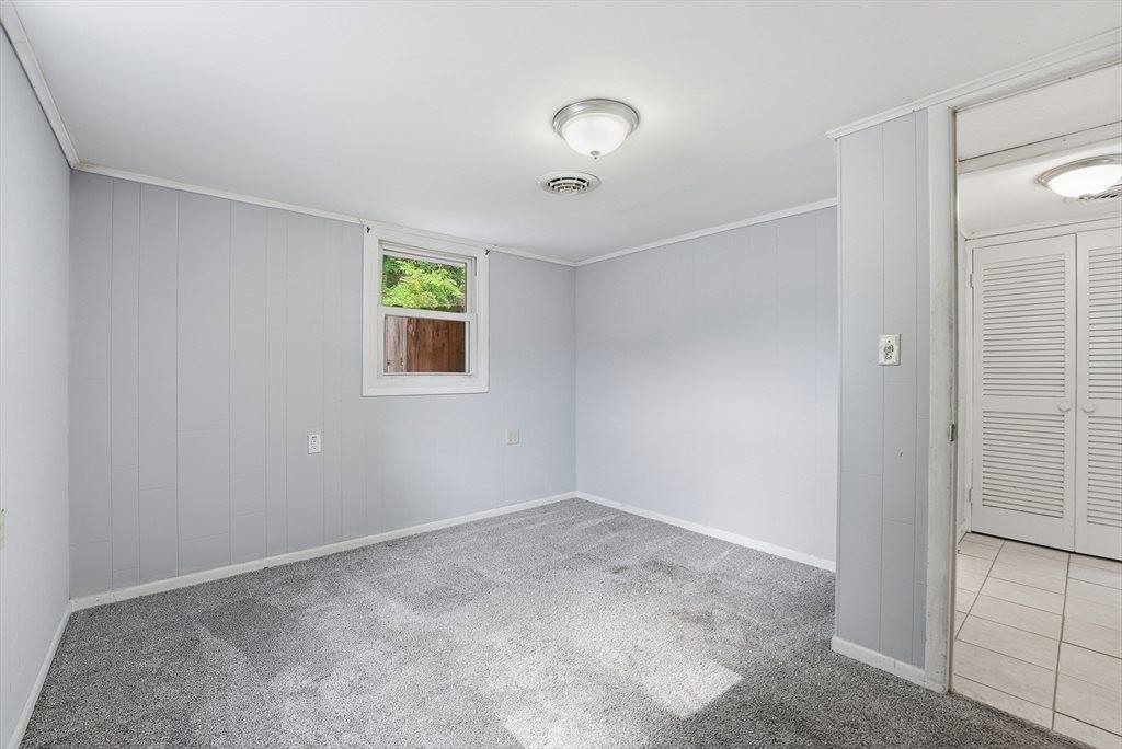 165 Hampden St, Springfield, MA 01151