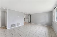 165 Hampden St, Springfield, MA 01151