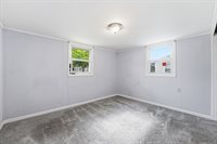 165 Hampden St, Springfield, MA 01151