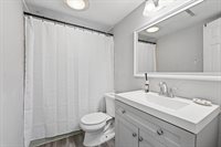 165 Hampden St, Springfield, MA 01151
