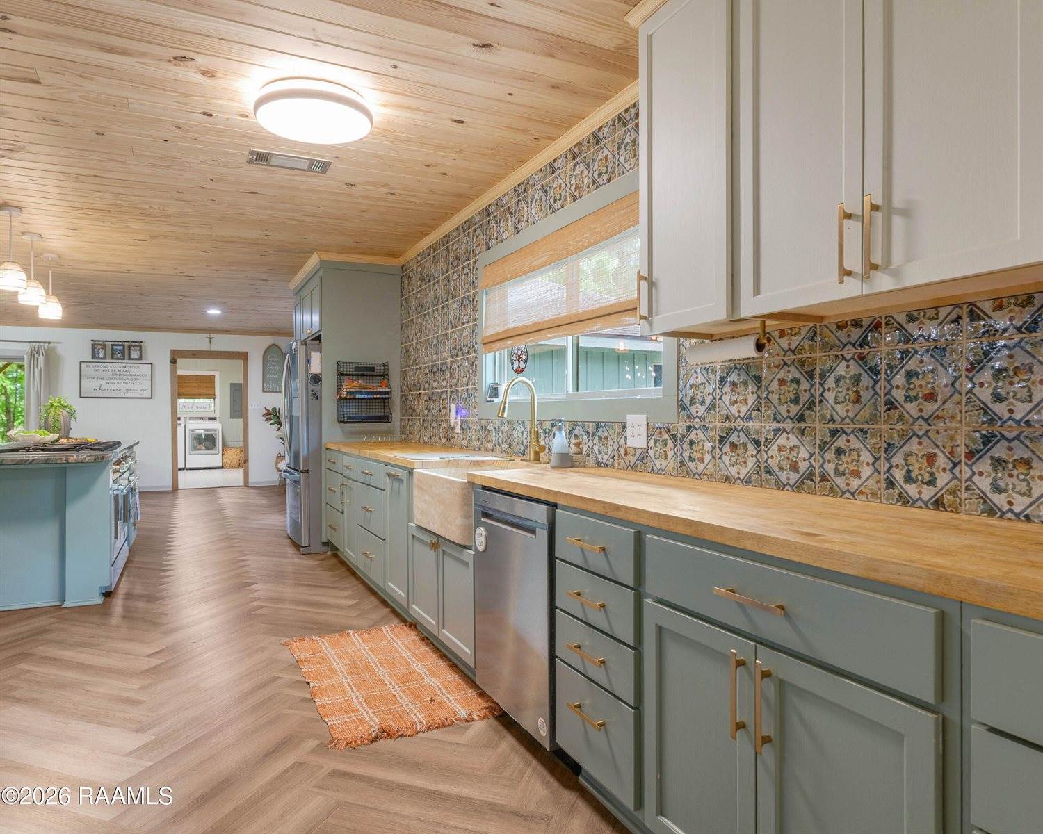 4422 Irish Bend Road, Franklin, LA 70538