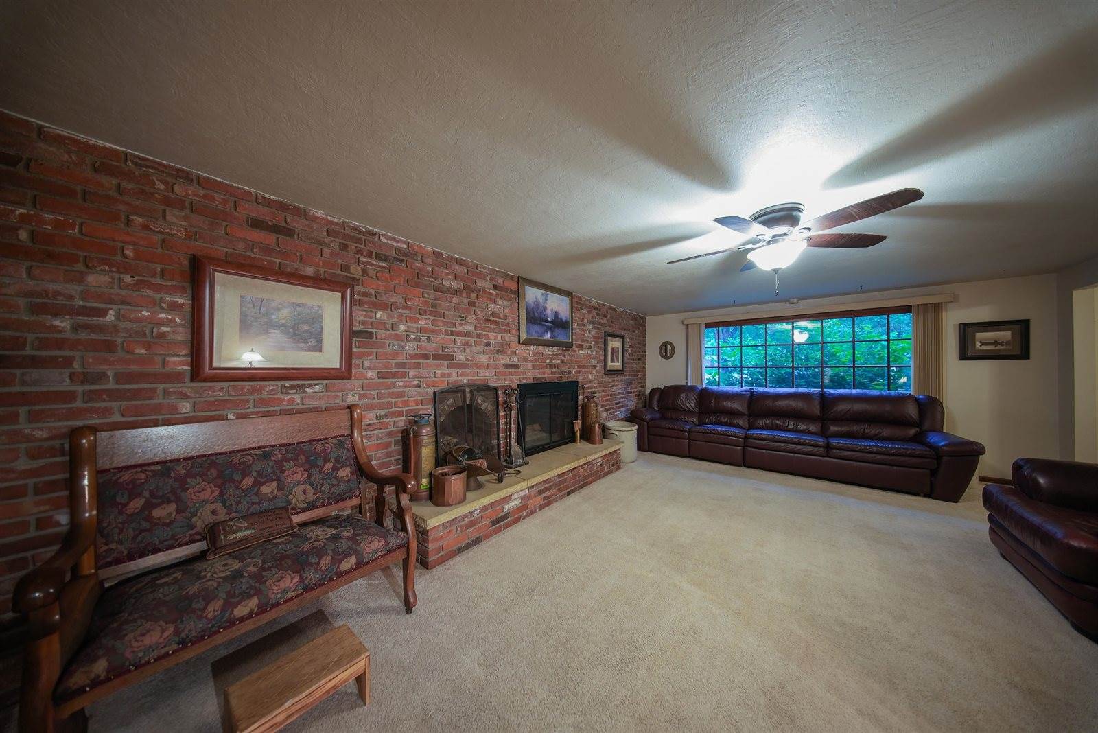 4 Orange Ln, Arkansas City, KS 67005