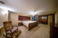 4 Orange Ln, Arkansas City, KS 67005