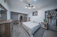 428 South C St, Arkansas City, KS 67005