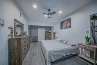 428 South C St, Arkansas City, KS 67005