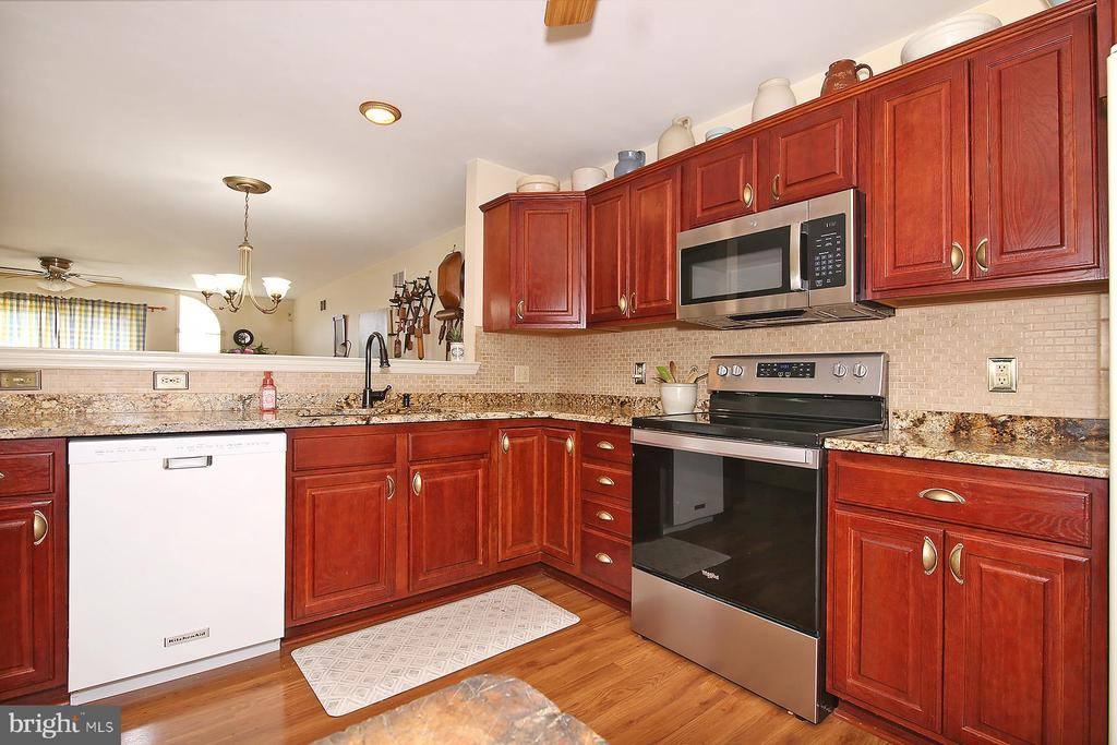 411 Omicron Place, Wernersville, PA 19565