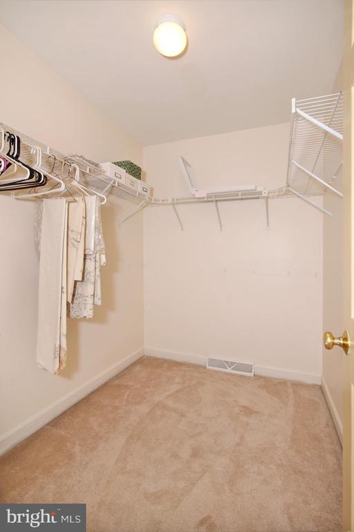 411 Omicron Place, Wernersville, PA 19565
