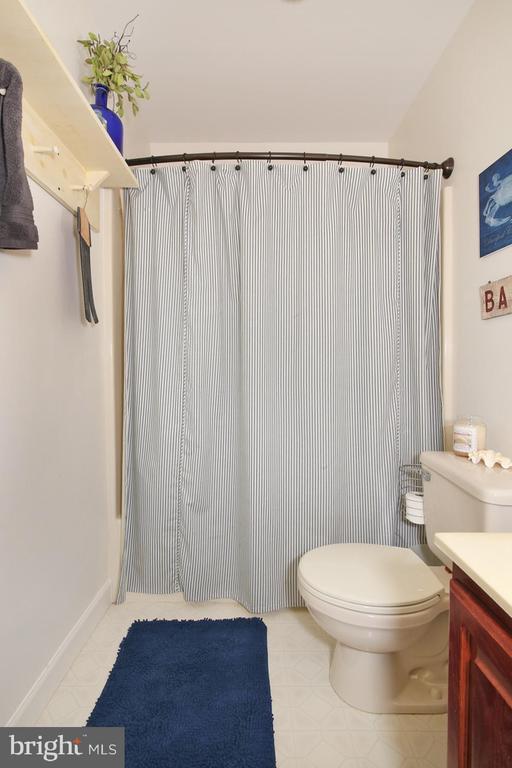 411 Omicron Place, Wernersville, PA 19565