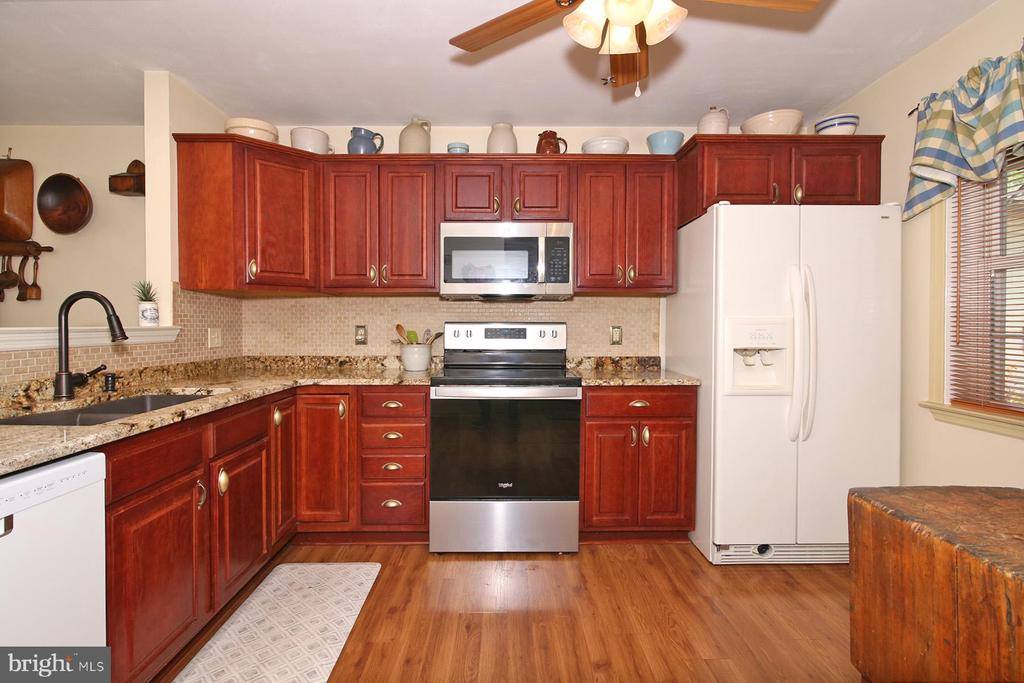 411 Omicron Place, Wernersville, PA 19565