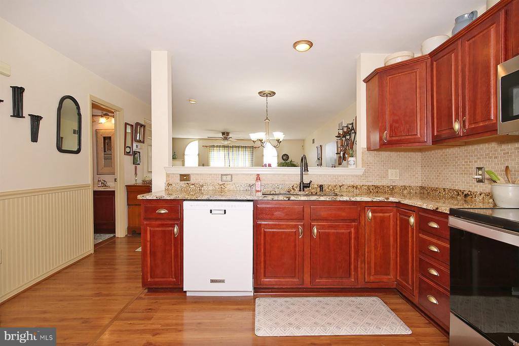 411 Omicron Place, Wernersville, PA 19565
