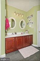 411 Omicron Place, Wernersville, PA 19565