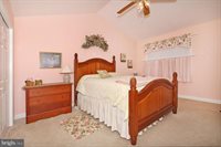 411 Omicron Place, Wernersville, PA 19565