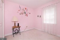 411 Omicron Place, Wernersville, PA 19565