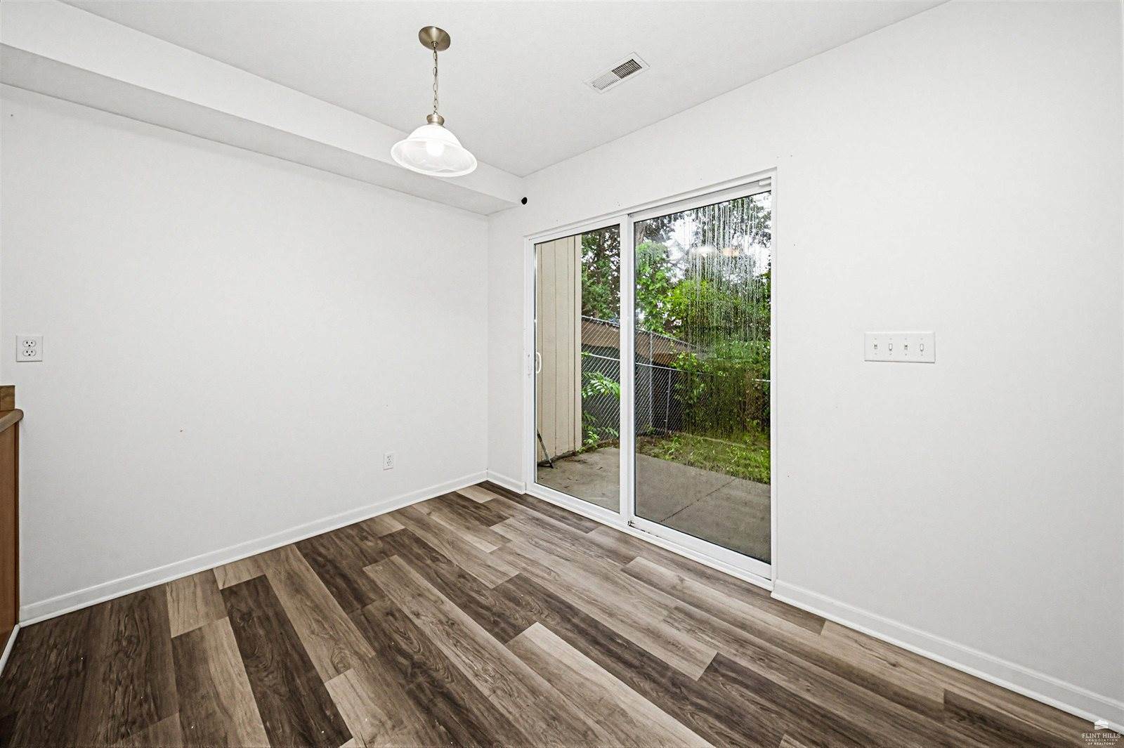 2407 Deerfield Blvd, Junction City, KS 66441